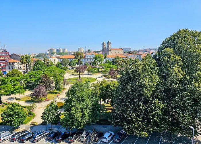 Republic Square View * ポルト