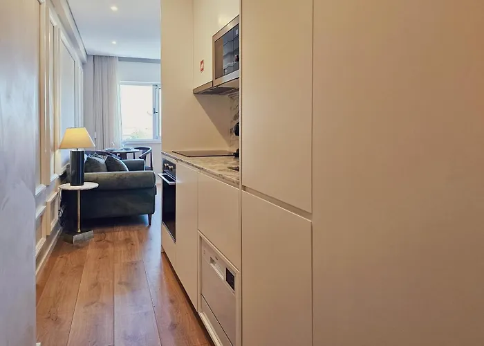 Republic Square View ポルト