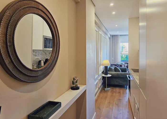 Republic Square View アパート ポルト