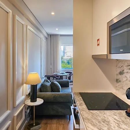 Republic Square View * Oporto