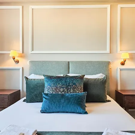 Lägenhet Republic Square View